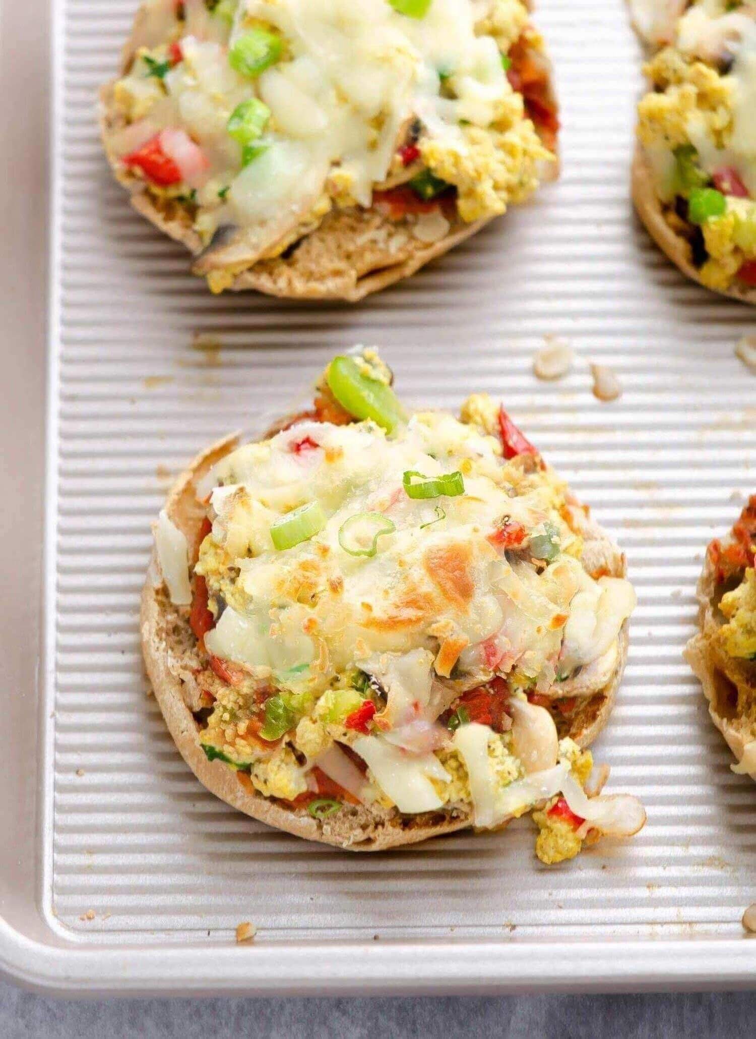 Scrambled Egg and Mozzarella Breakfast Pizza | U.S. Dairy